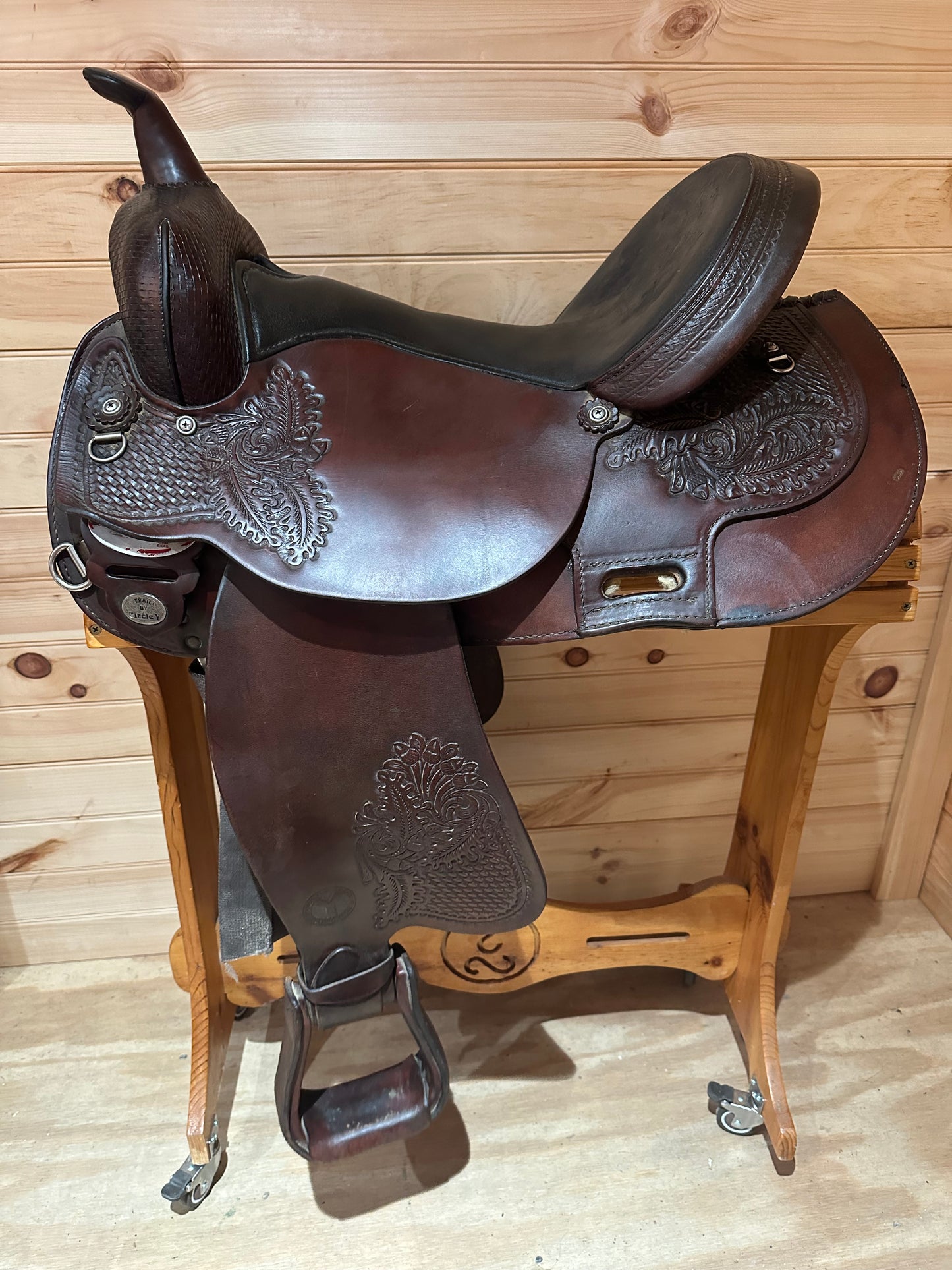 16” Circle Y Park & Trail Western Saddle Model 3603