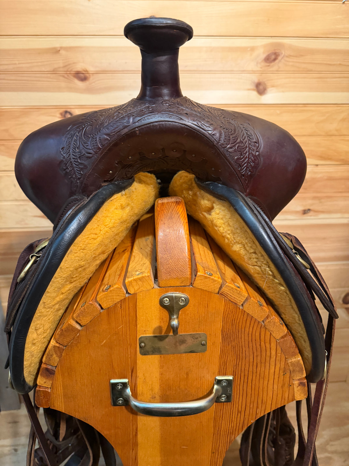 16” Circle Y Carlsbad Flex-Lite Western trail saddle Model 2376
