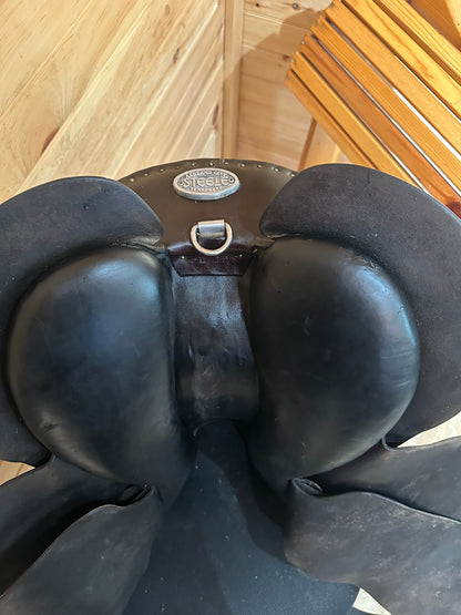 17” Large Steele Plantation Endurance Trail Saddle