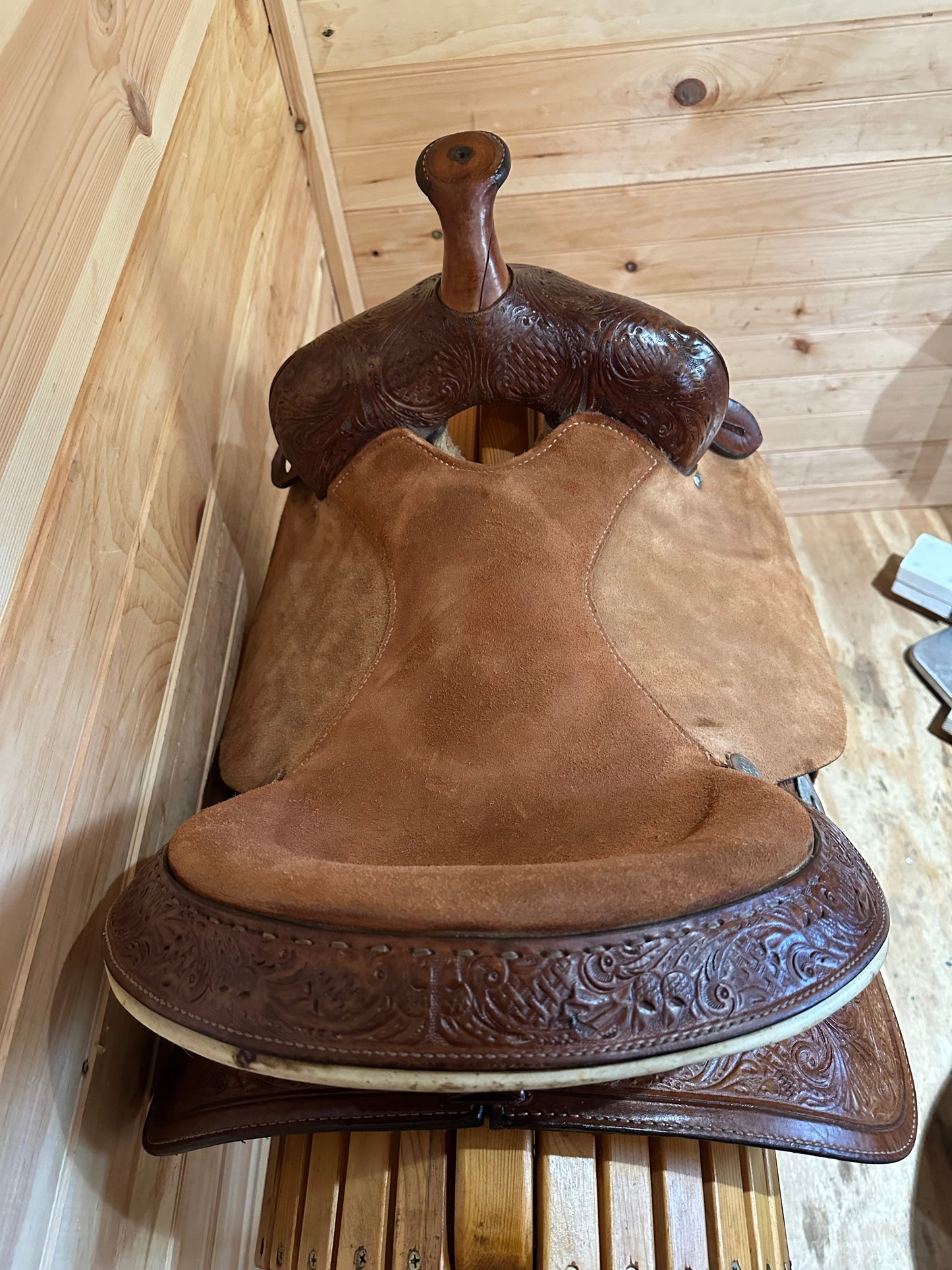 15” Circle Y Proven Barrel Racing Western Saddle