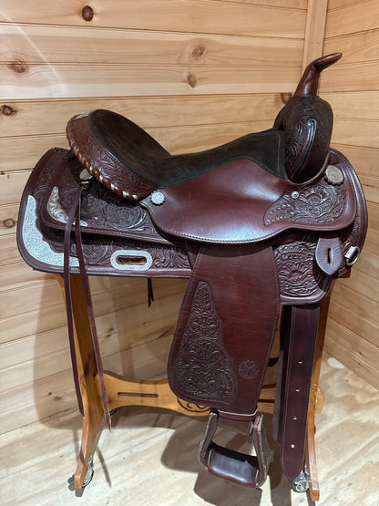 16” Circle Y Western Show Saddle Model 3975 * Matching Breast Collar*