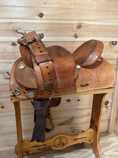 16” Circle Y Proven Barrel Racing Saddle Model 3649