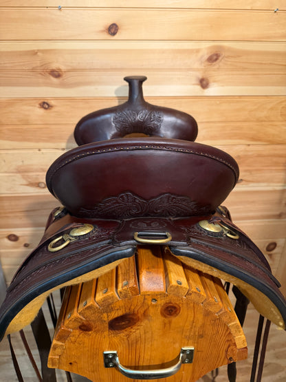 16” Circle Y Carlsbad Flex-Lite Western trail saddle Model 2376