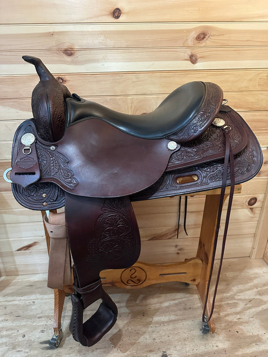17” Circle Y High Horse Mineral Wells Western Trail Saddle Model 6812 (2020)