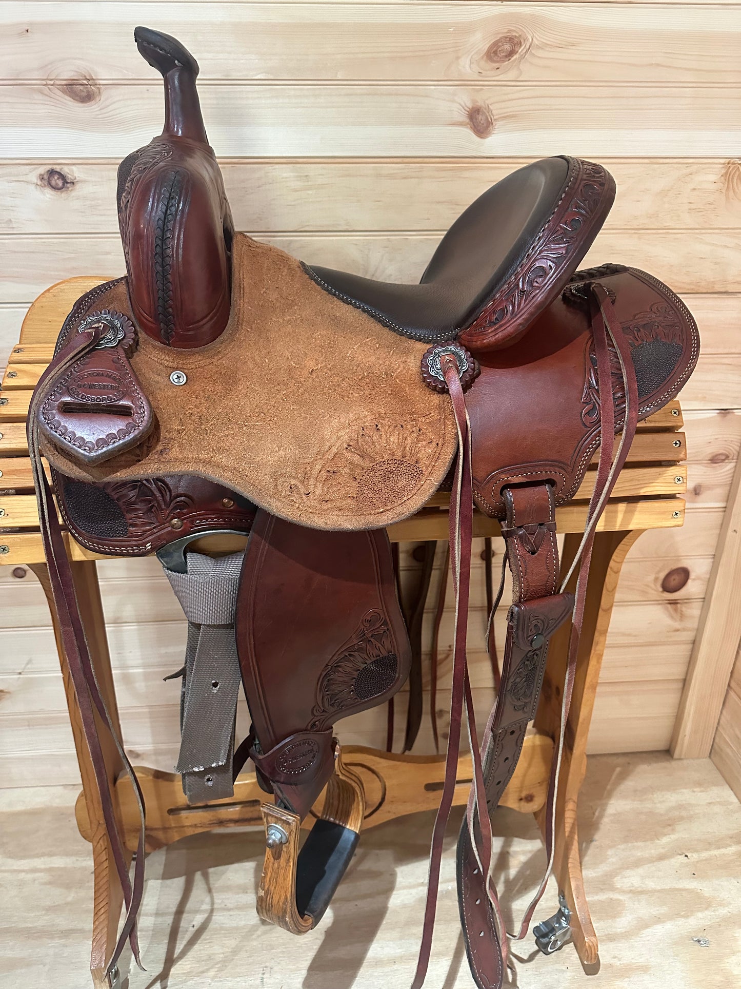 13” DC Western Sunflower Barrel Racing Saddle