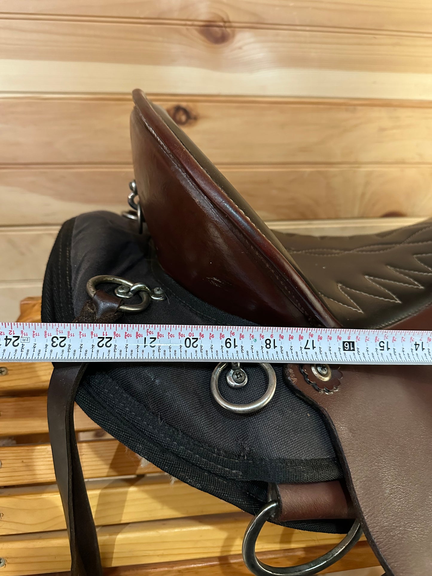 16” Crest Ridge Sonata Lite Western Trail Saddle