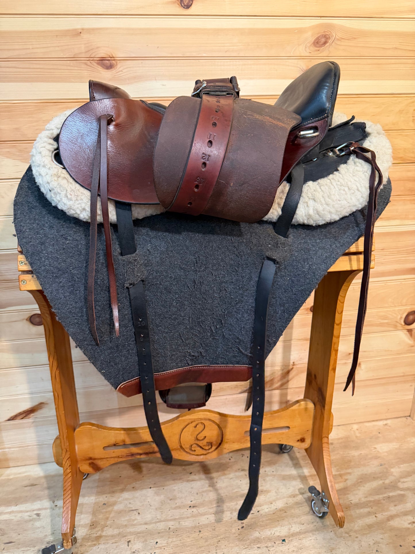15” Skyhorse Skyrider Hybrid Endurance Saddle