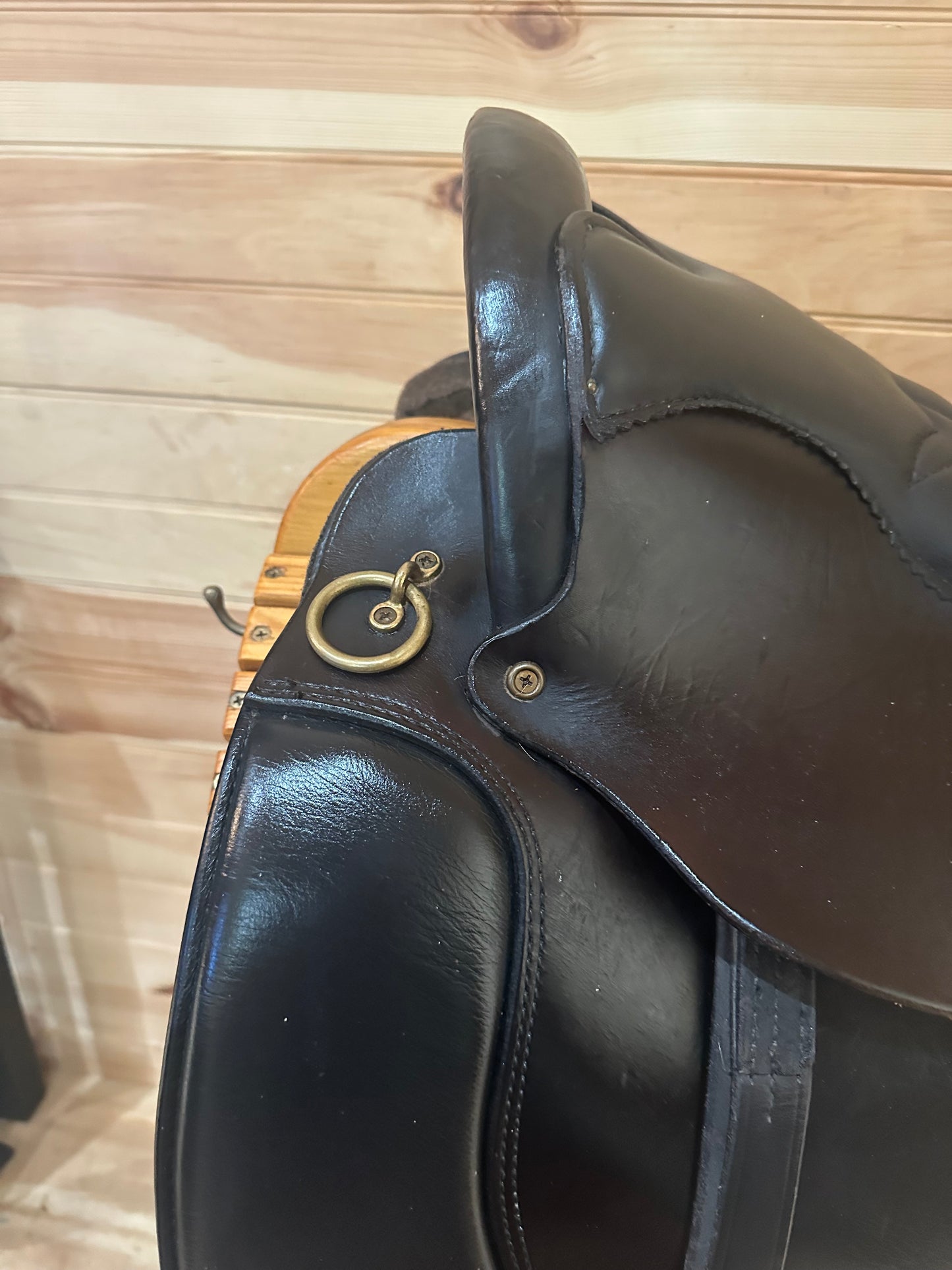 17.5” Tucker Equitation Endurance Trail Saddle Model 149 (XW)