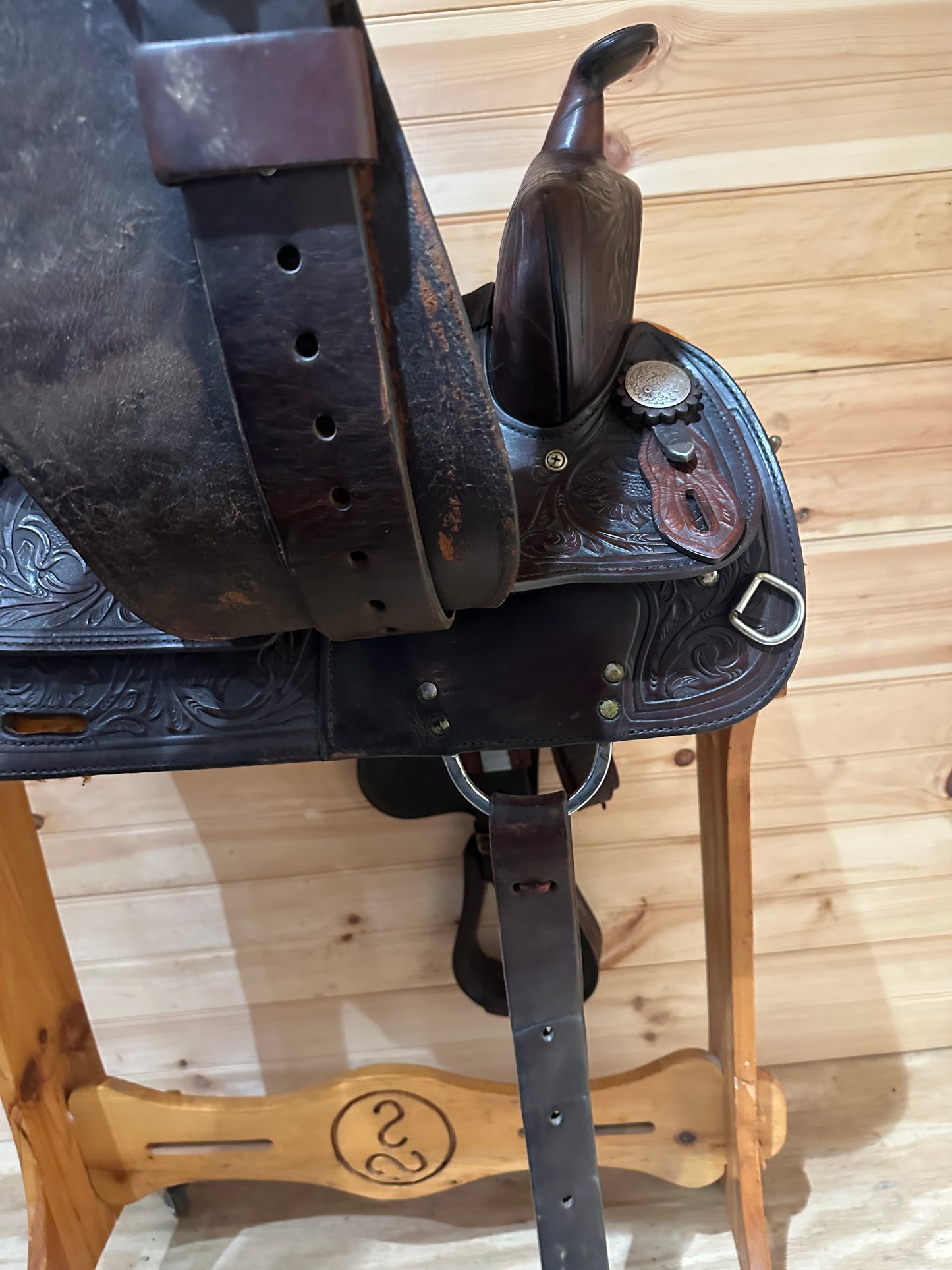 14” Crates Youth Western Show Saddle Model 144M