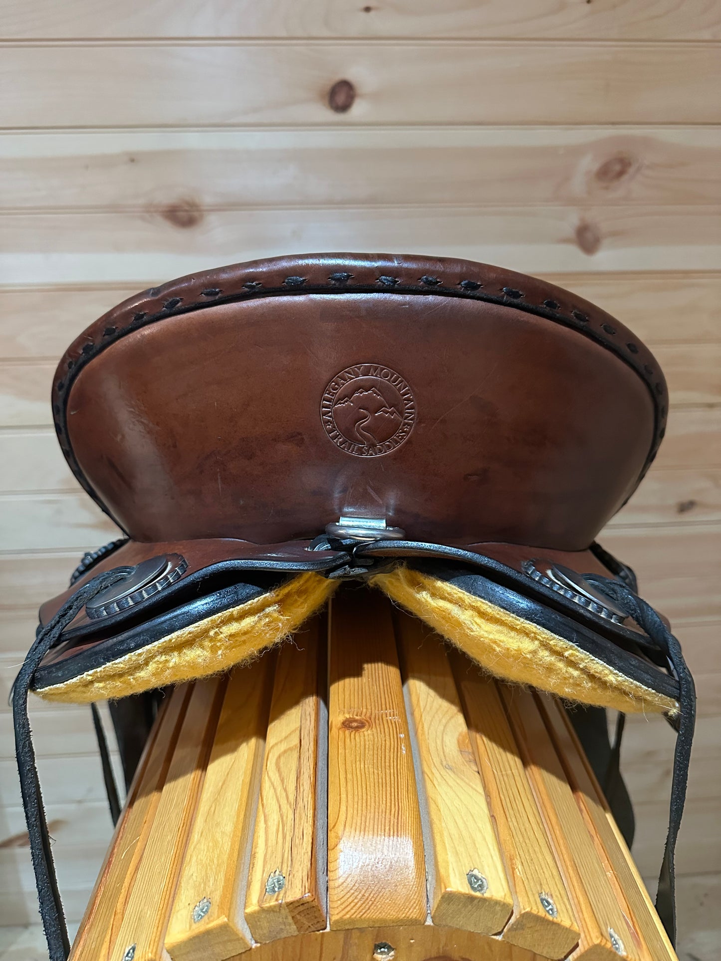 16.5” Allegany Mountain Saddlery Western Trail Saddle