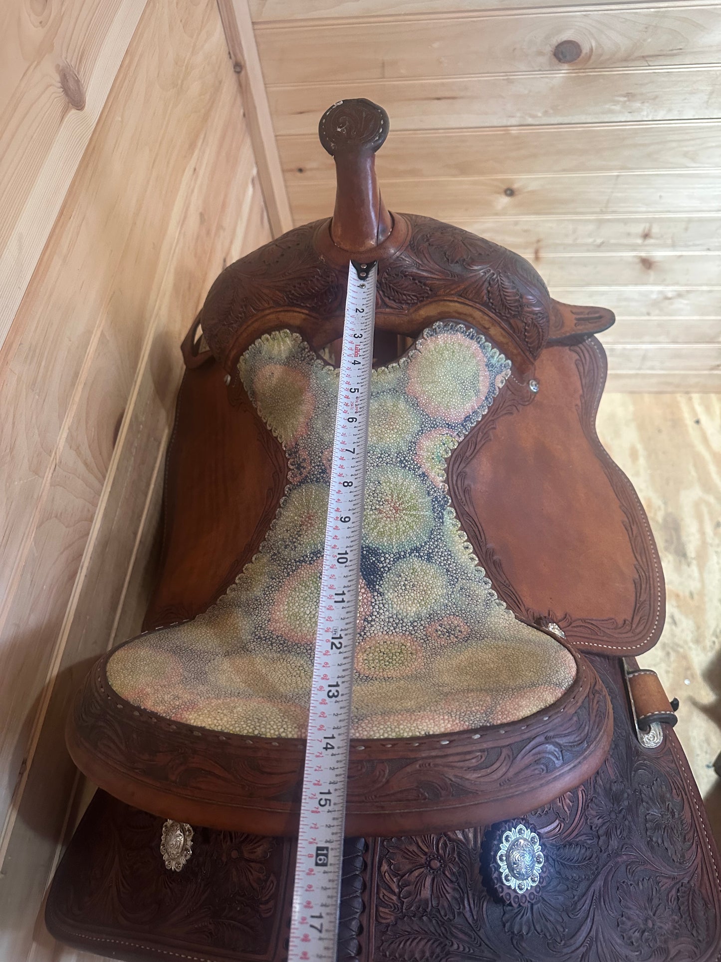 14” Circle Y Xtreme Performance Tie-Dye Barrel Racing Saddle Model 2150