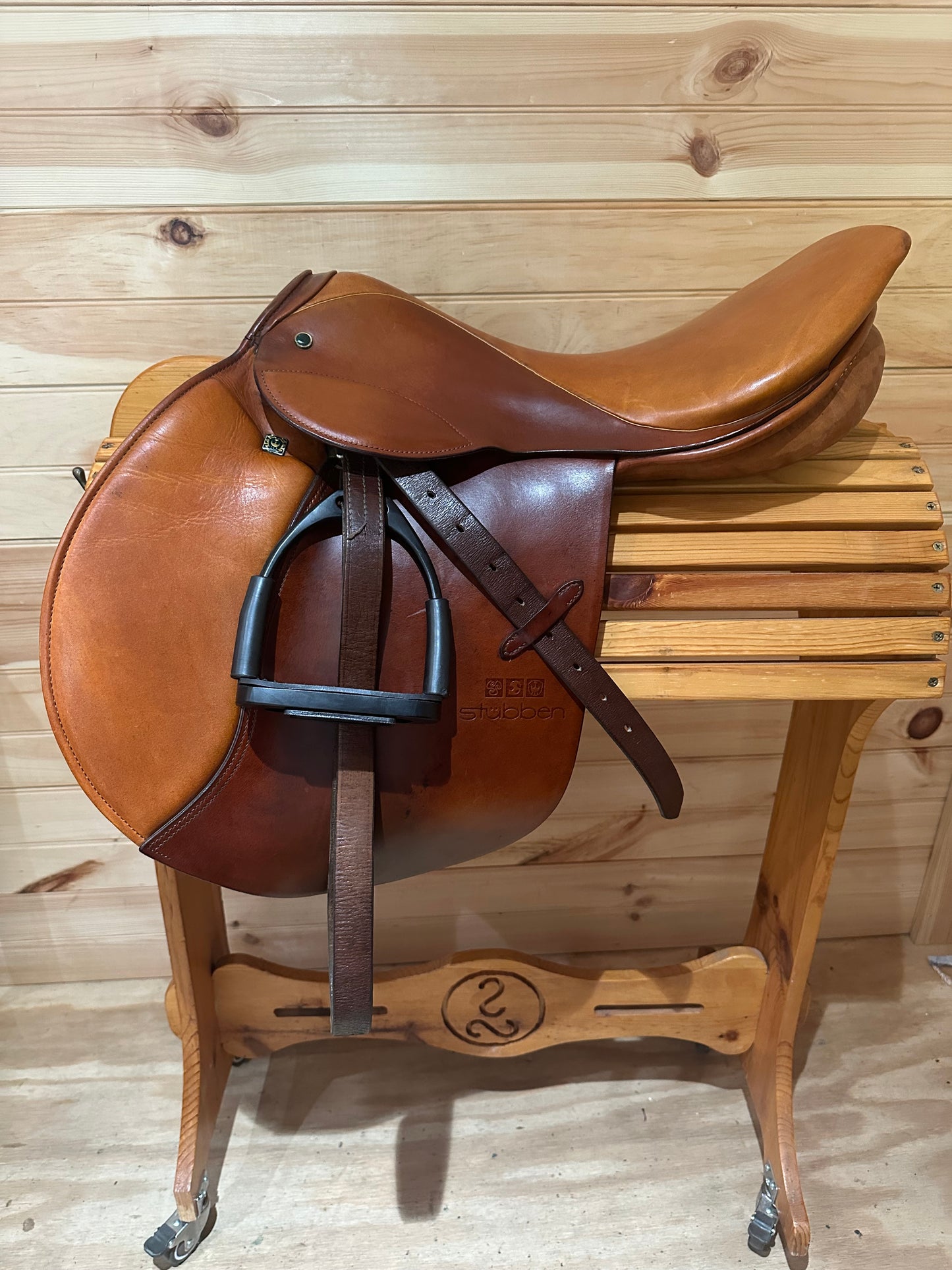 18” Stubben Lohengrin CS Elite Saddle (32cm)