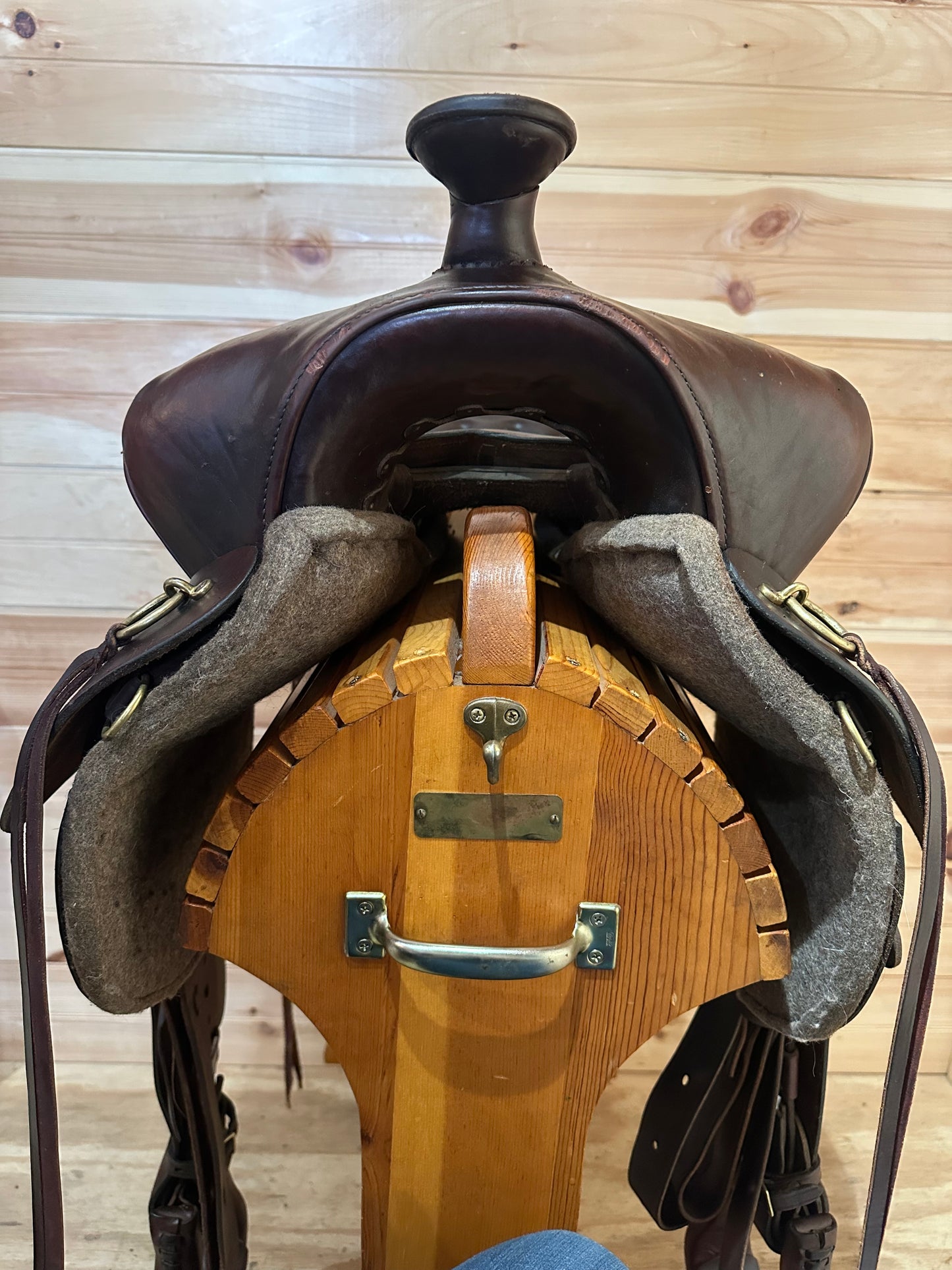 16.5” Tucker High Plains Western Trail Saddle Model 260 (XW)