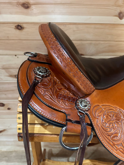 16” Circle Y Walnut Grove Flex2 A-fork Western Trail Saddle Model 1157