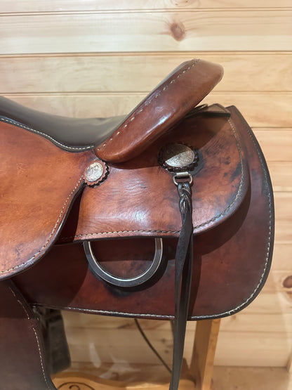 16.5” National Bridle Shop Tennessean Gaited Western Saddle Model 2623