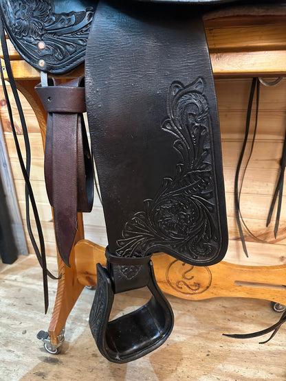 17.5” Tucker Meadow Creek  Western Trail Saddle Model 291