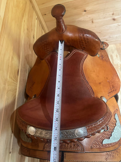 14” Dakota Saddlery Western Saddle Model 350L
