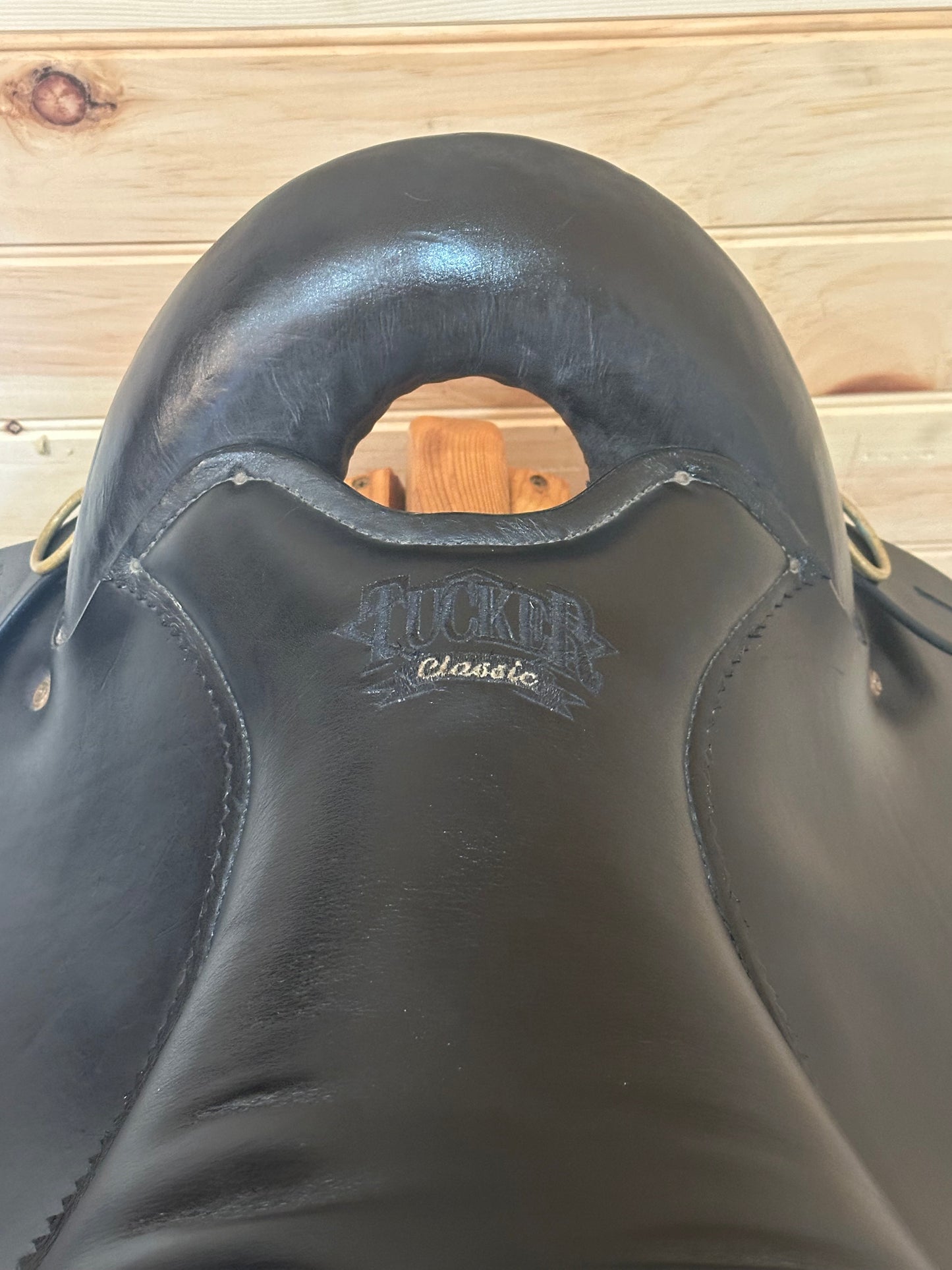 15.5” Tucker Classic Endurance Trail Saddle Model T59