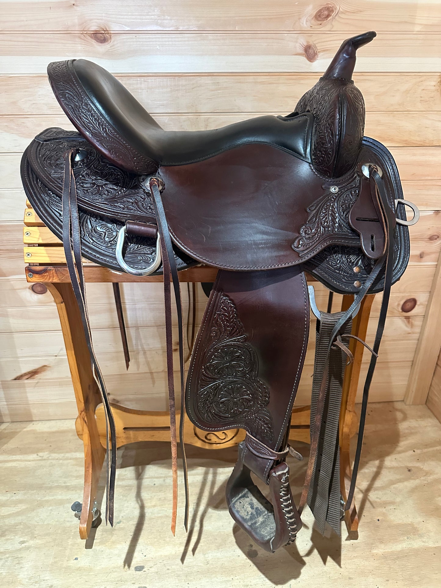 16” Circle Y High Horse Oyster Creek Trail Western Saddle Model 6808