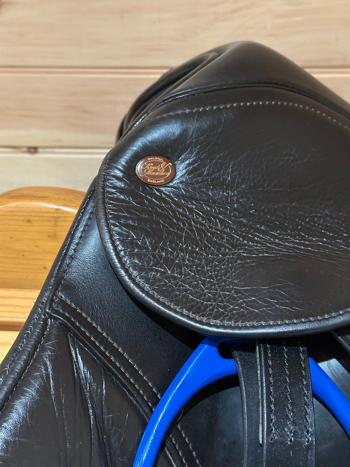 17.5” Kent & Masters S-Series Universal GP Saddle