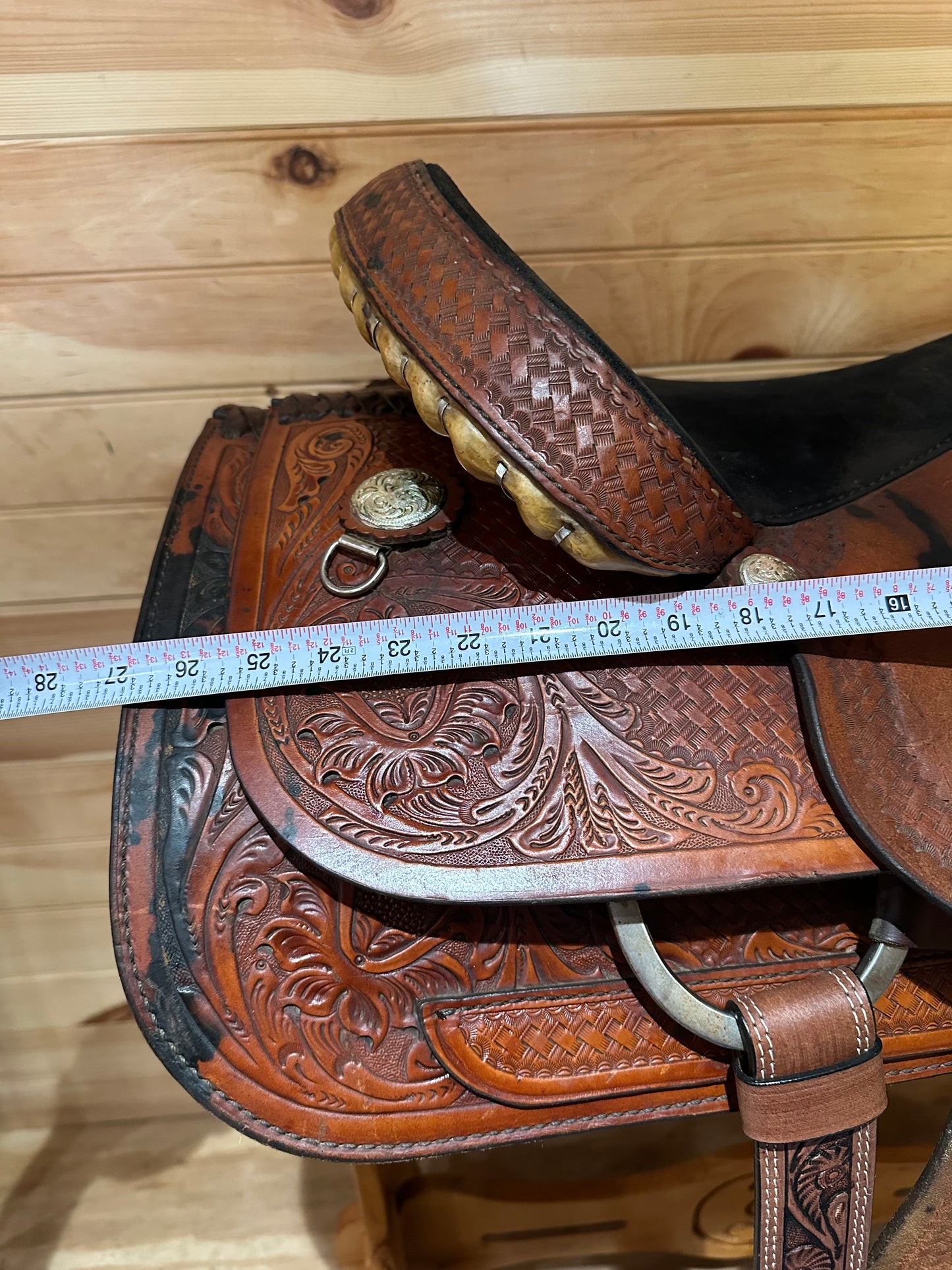 15.5” Tex Tan Hereford Team Roper Western Saddle
