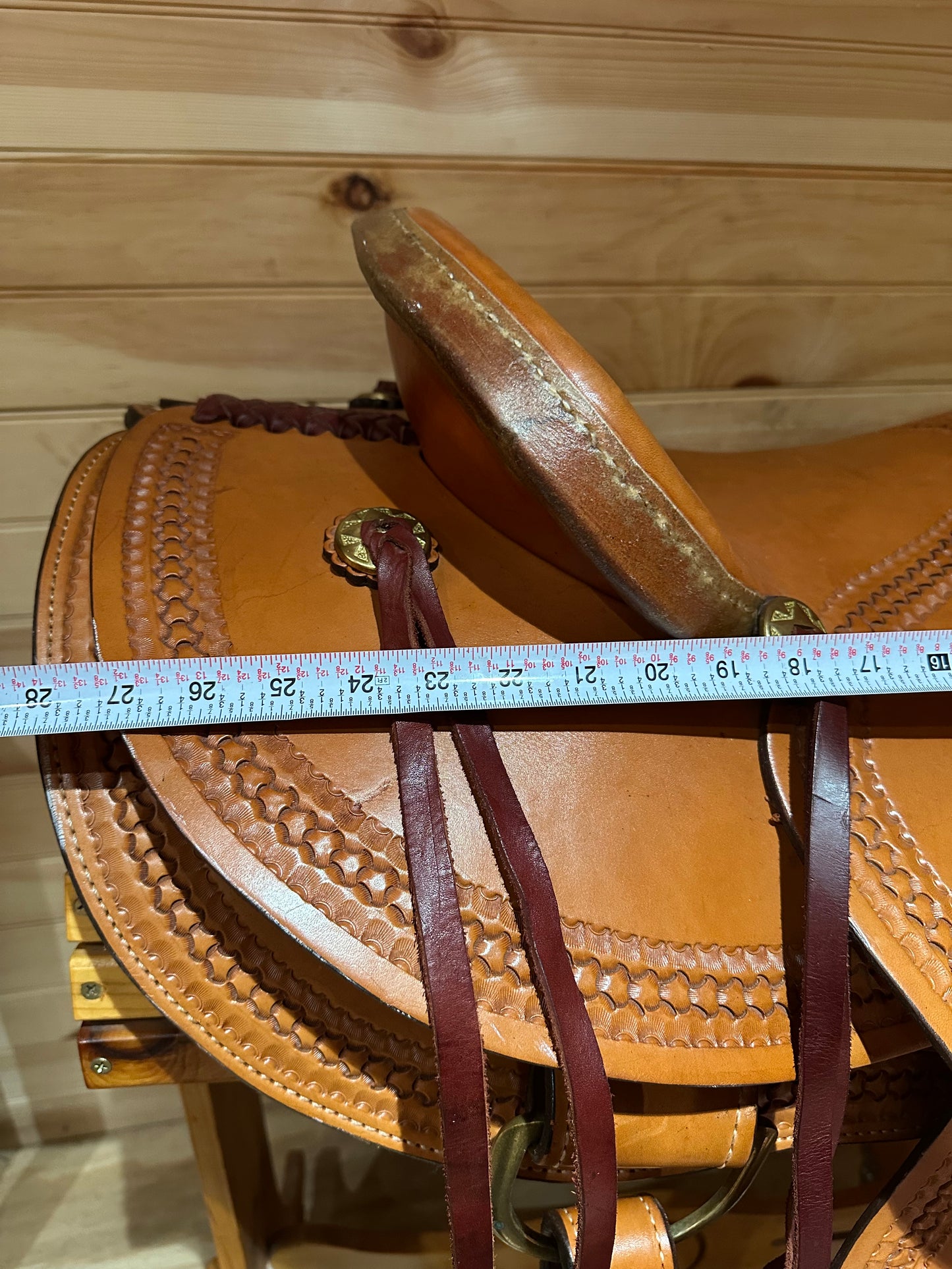 16” American Saddlery Mastercraft Wade Roper Western Saddle Model 122