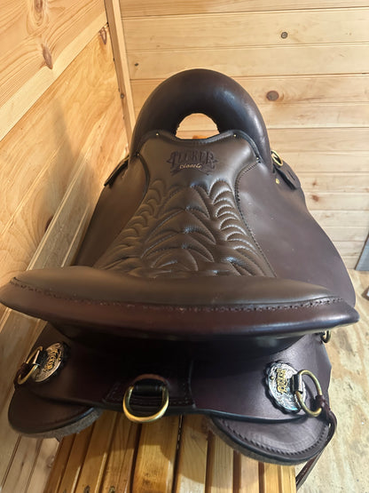 15.5” Tucker Classic Endurance Trail Saddle Model T59 (2024)