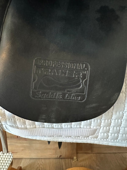 16.5” Thornhill Pro-Trainer Pro Dressur 112 Dressage Saddle