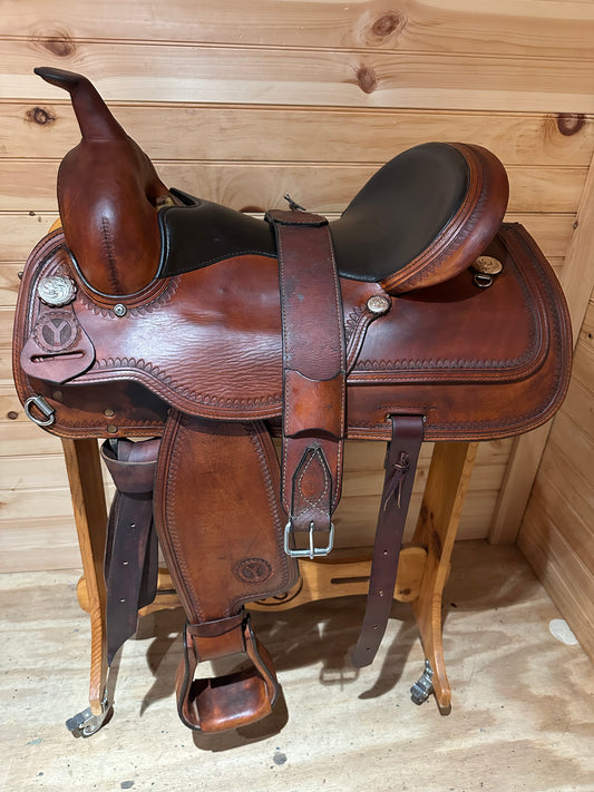 16” Circle Y Topeka Flex-Lite Western Trail Saddle Model 1551