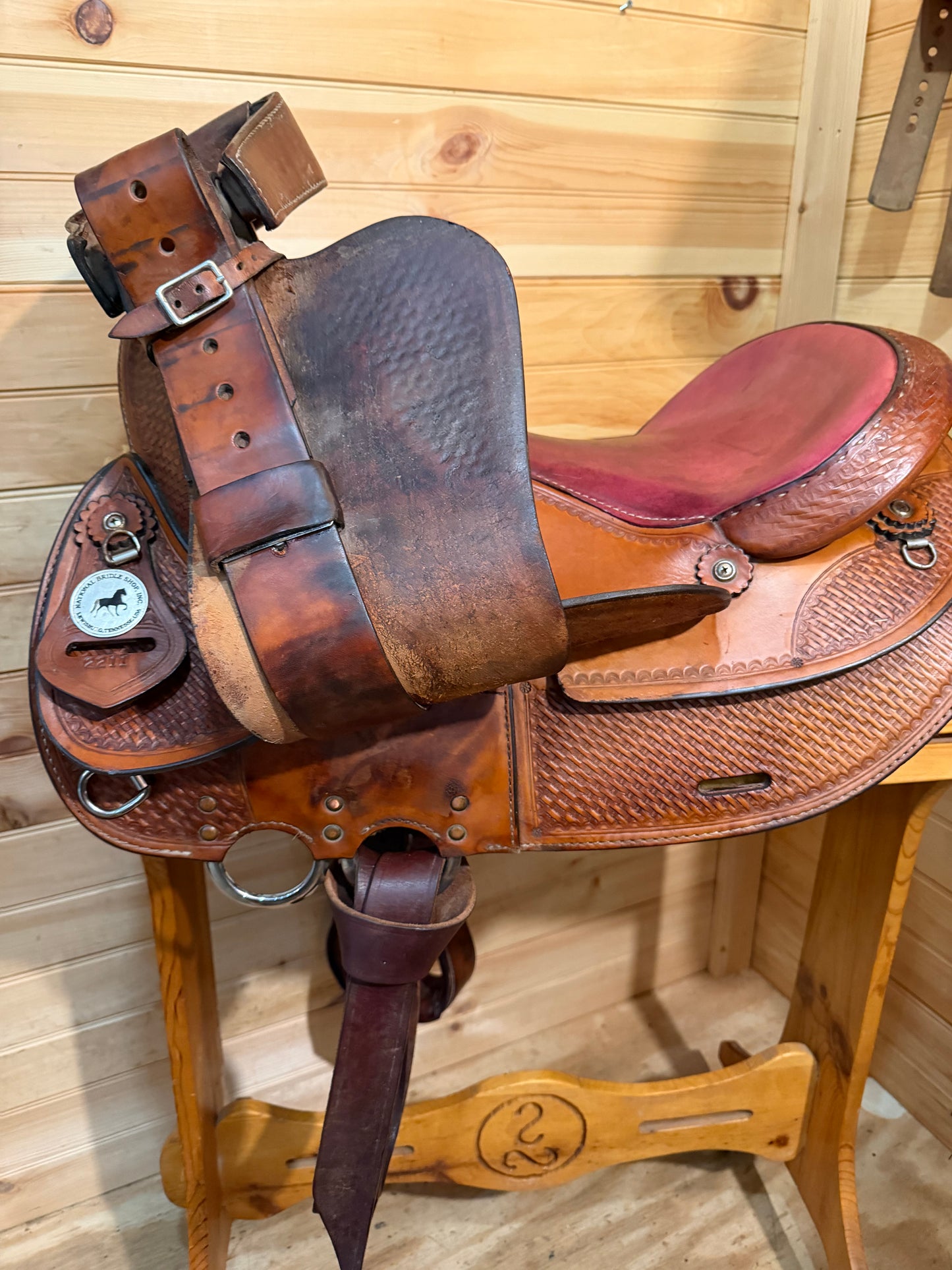 16.5” National Bridle Shop Tennessean Deluxe Western Saddle Model 2211