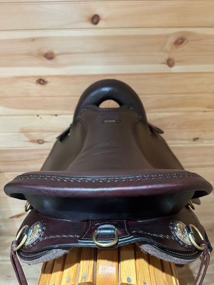 16.5” Tucker Classic Endurance Trail Saddle Model T59