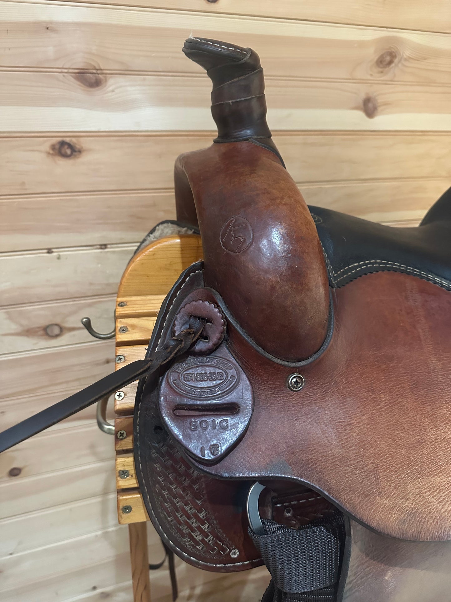 17” Dakota Saddlery Western Roping Saddle Model 501C