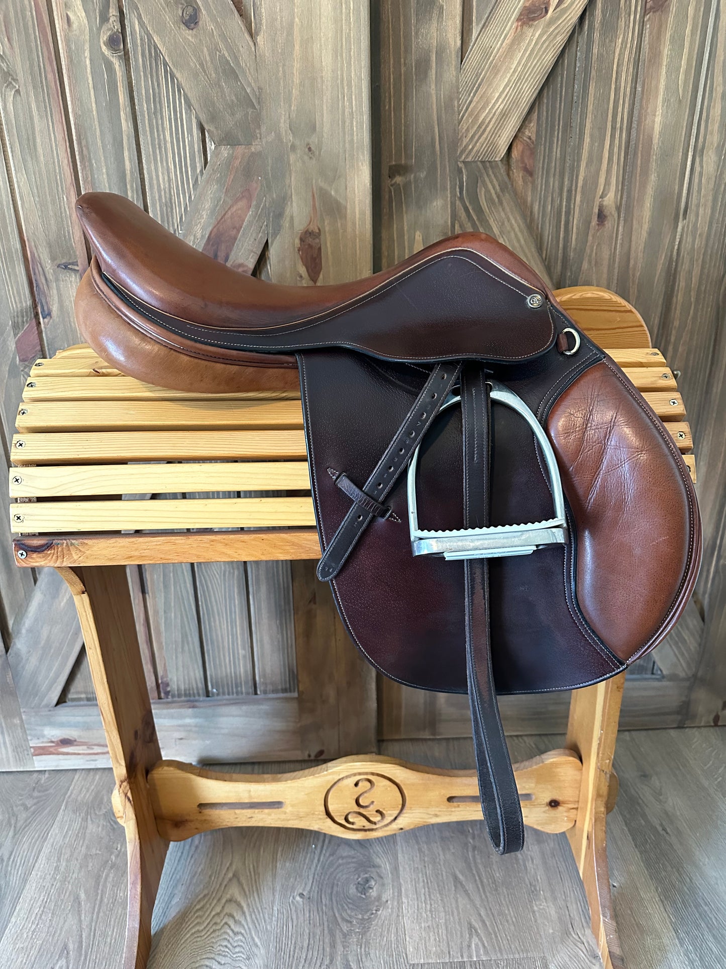 17.5” Ovation Close Contact/Jump Saddle