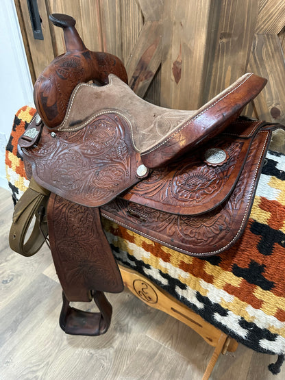 15” Big Horn Western Trail Saddle Model # 922