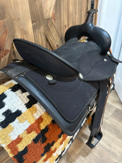 16” Abetta Flex Western Trail Saddle Model 20515F-6