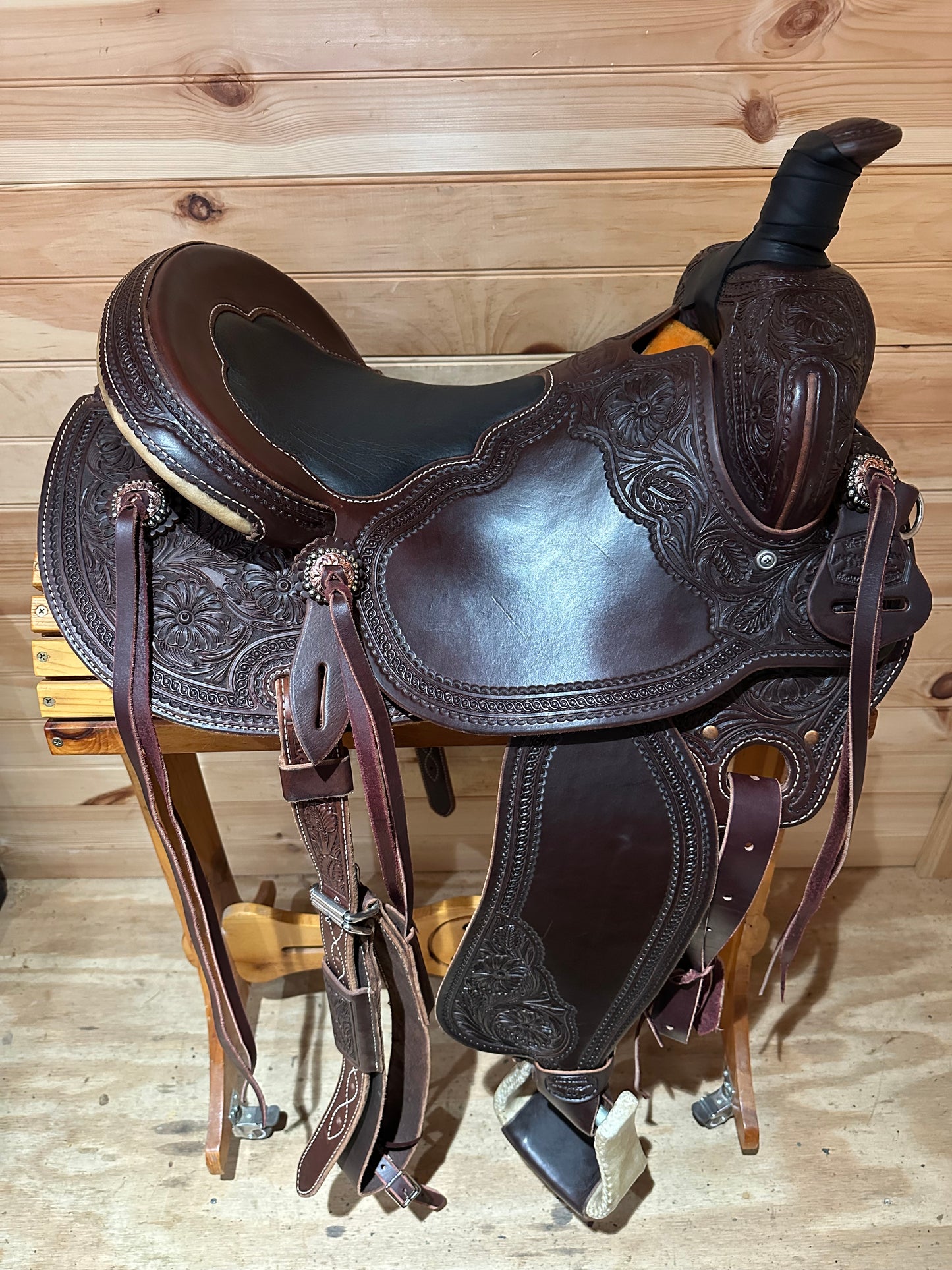 16” McCall Mclite All Around Western Saddle A097 524