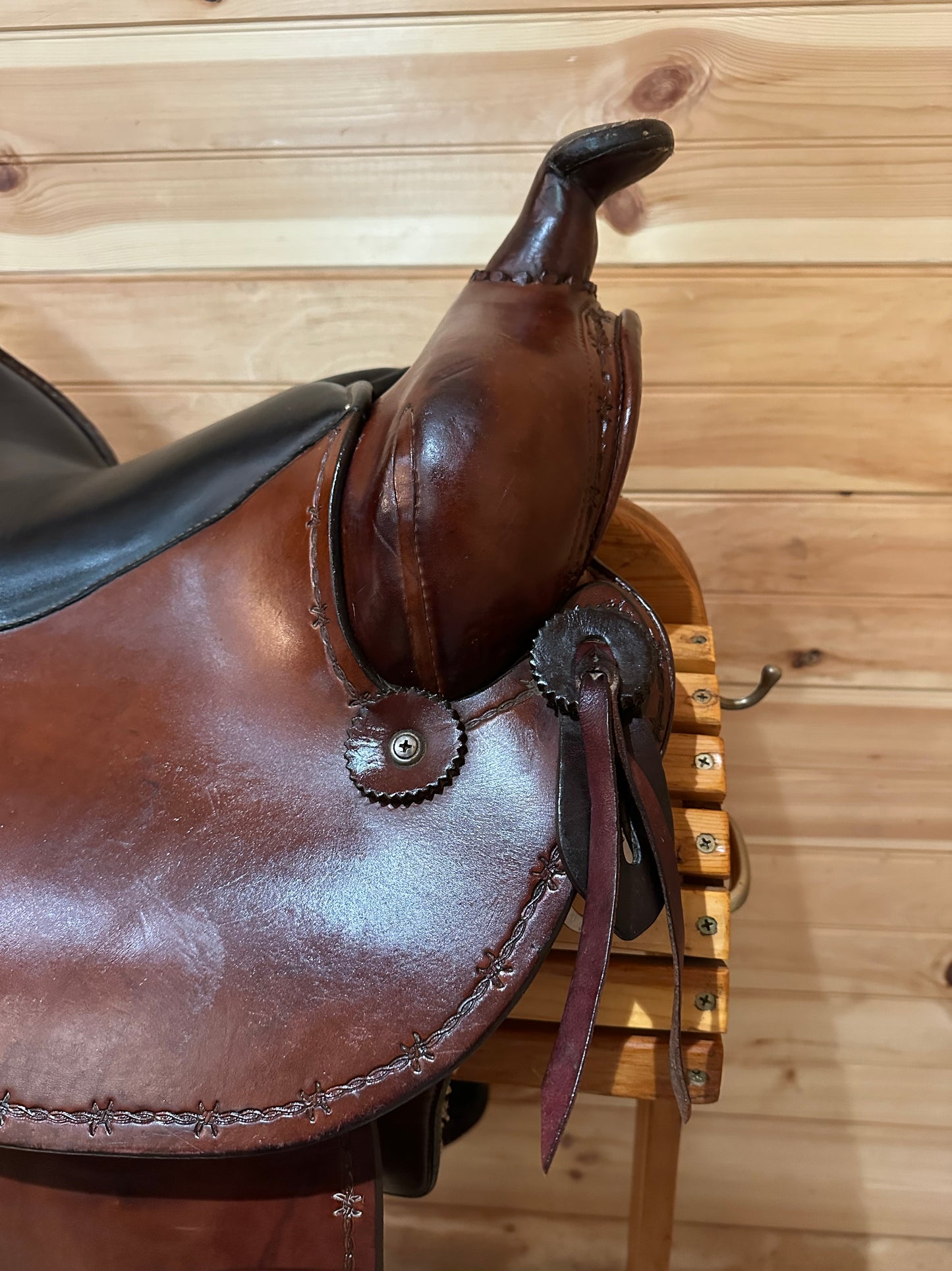 16” Allegany Mountain Trail Saddlery Gaited Western Saddle