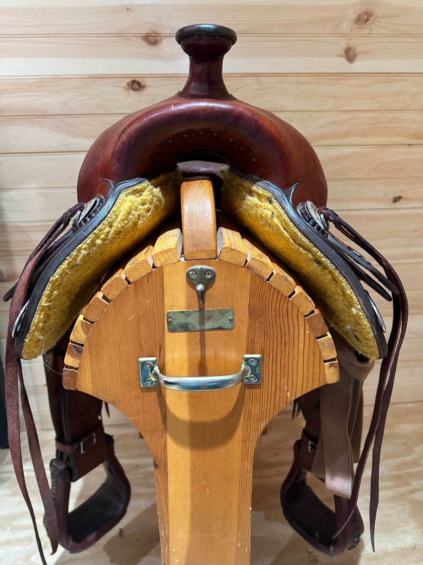 16” Reinsman Mississippi Trail Western Saddle Model 4104