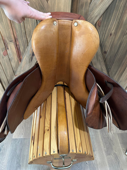 15” Thornhill Pro-Trainer Pro AM Close Contact Saddle