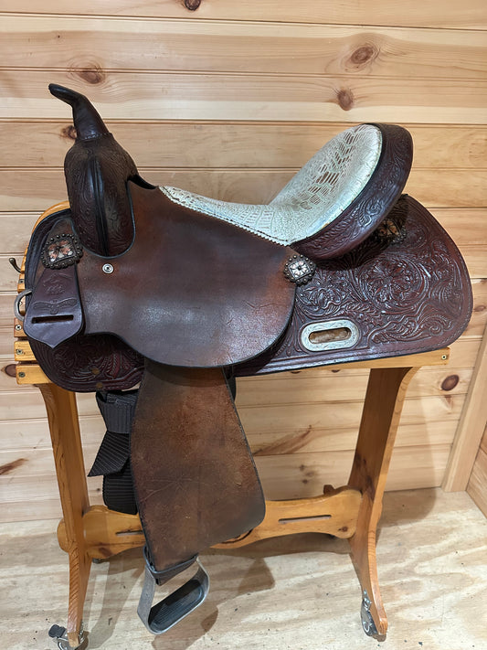 15” Circle Y High Horse RunAway Gator Barrel Saddle Model 6223