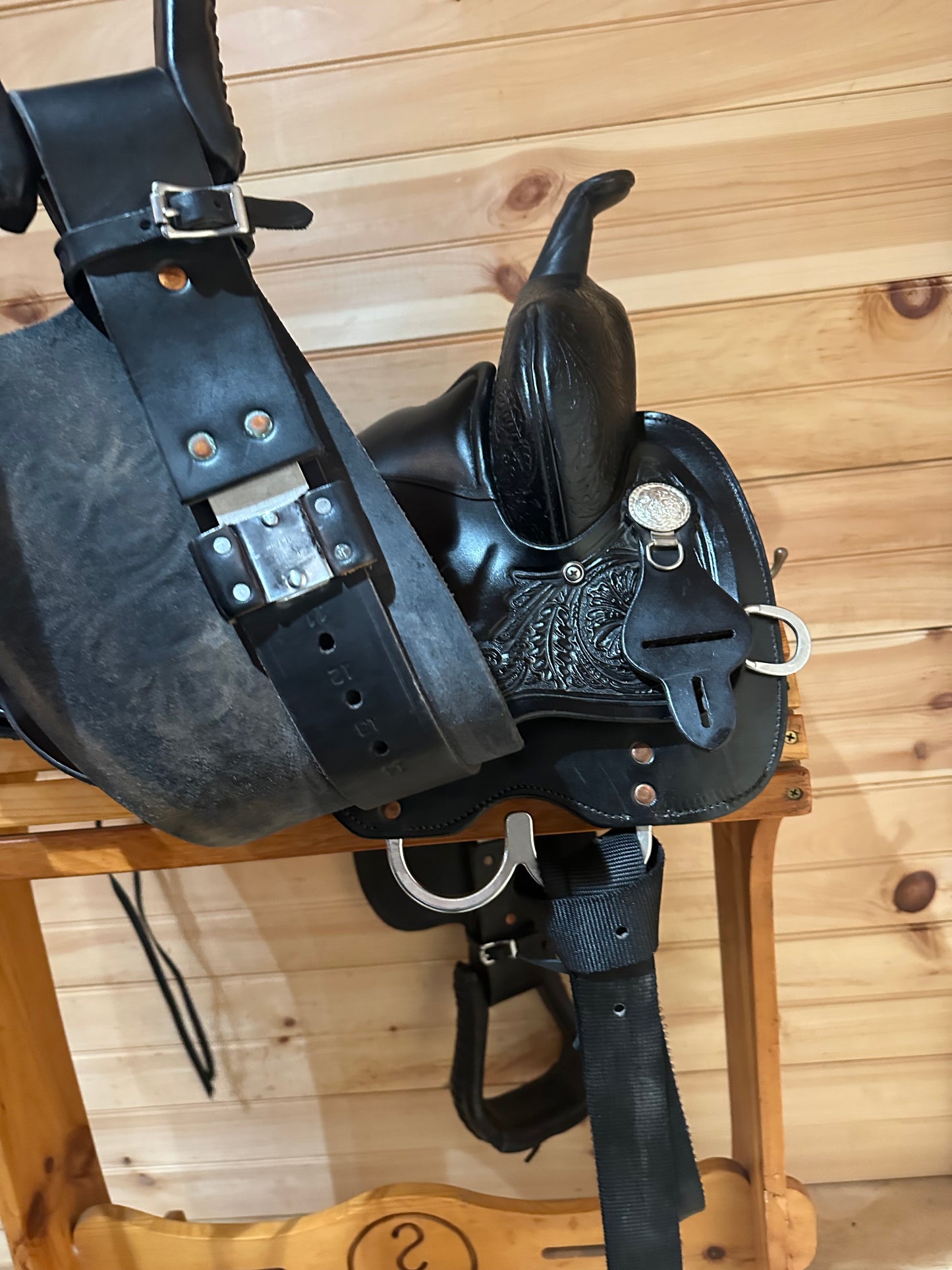 17” Circle Y High Horse Round Rock Gaited Western Trail Saddle Model 6870 (2021)