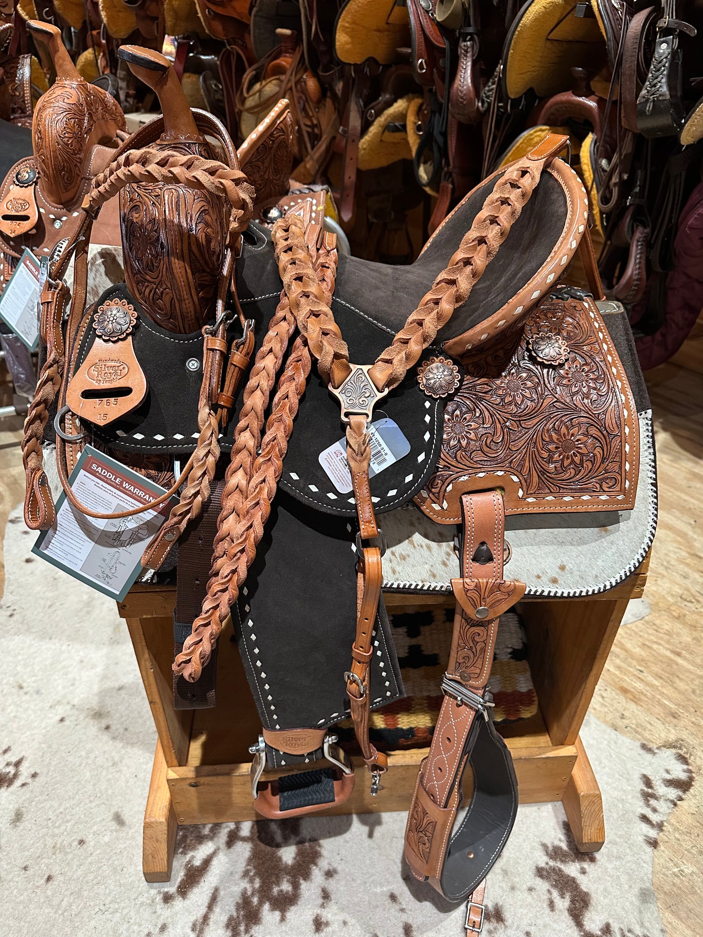 Silver Royal Short Go Barrel Saddle