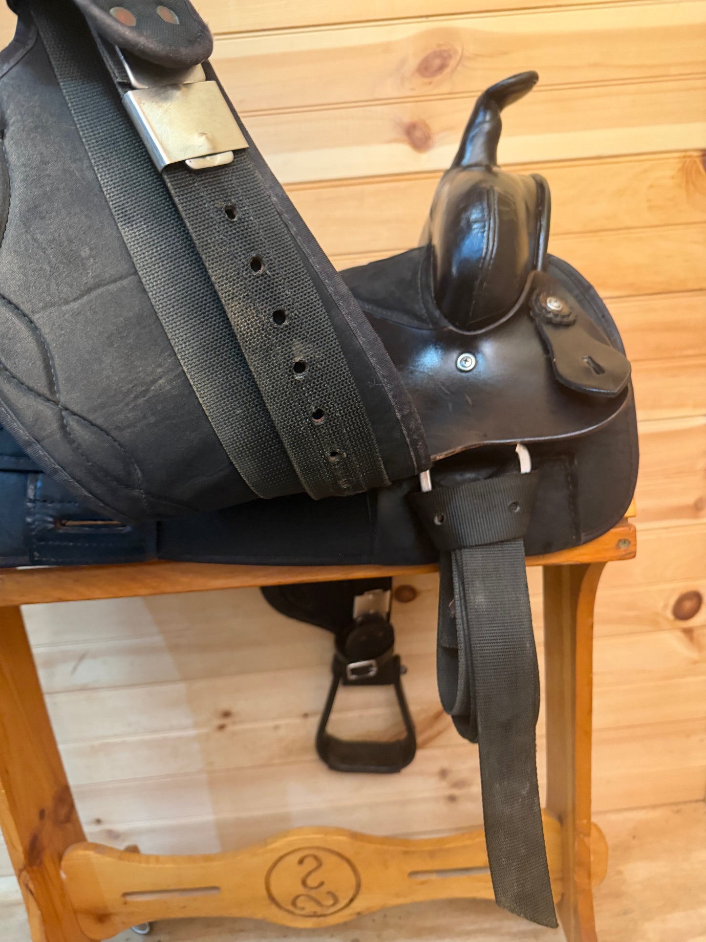 16” Circle Y Lightweight Western Trail Saddle Model 3576