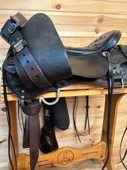 17.5” Tucker Meadow Creek  Western Trail Saddle Model 291