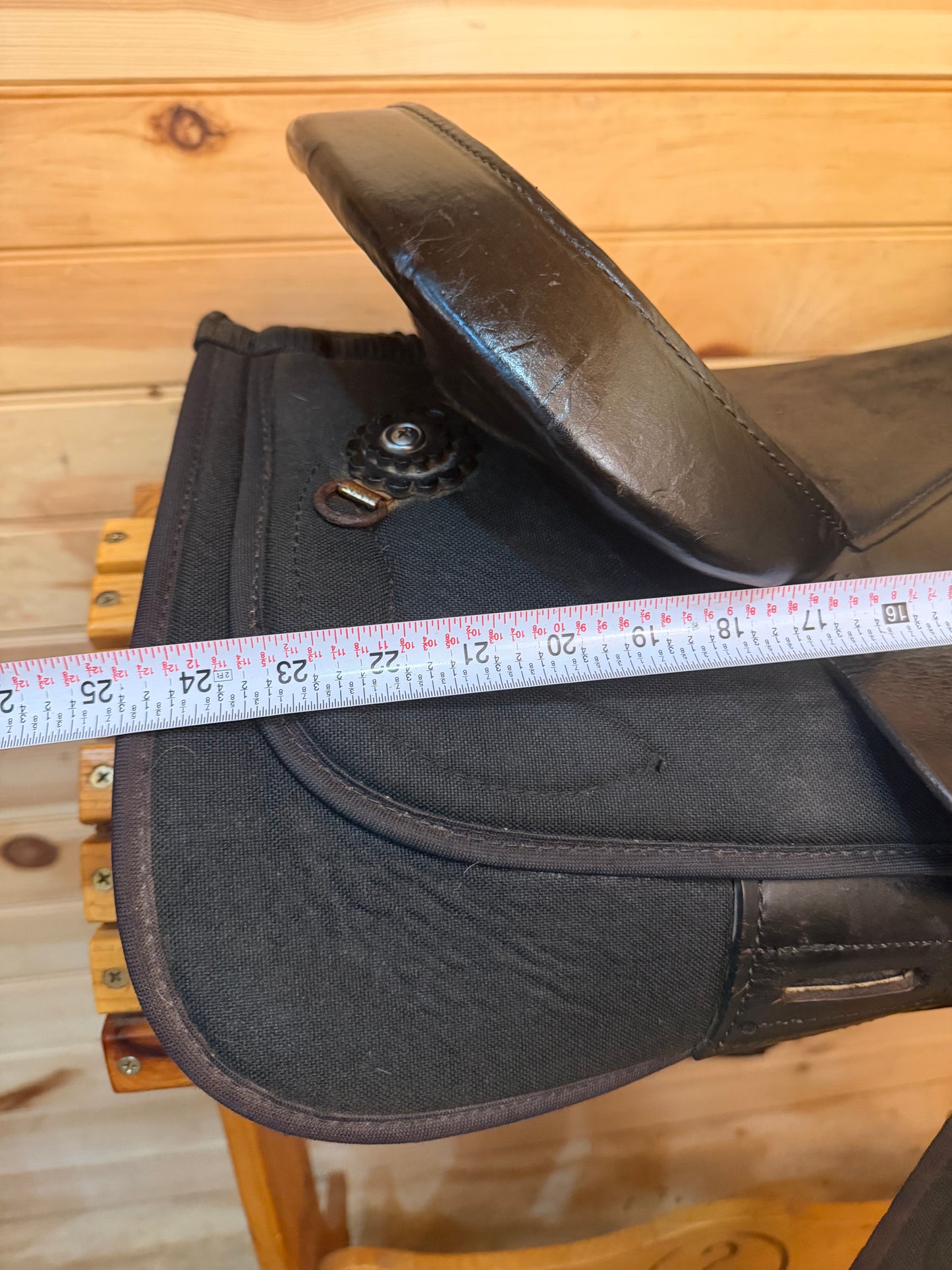 16” Circle Y Lightweight Western Trail Saddle Model 3576
