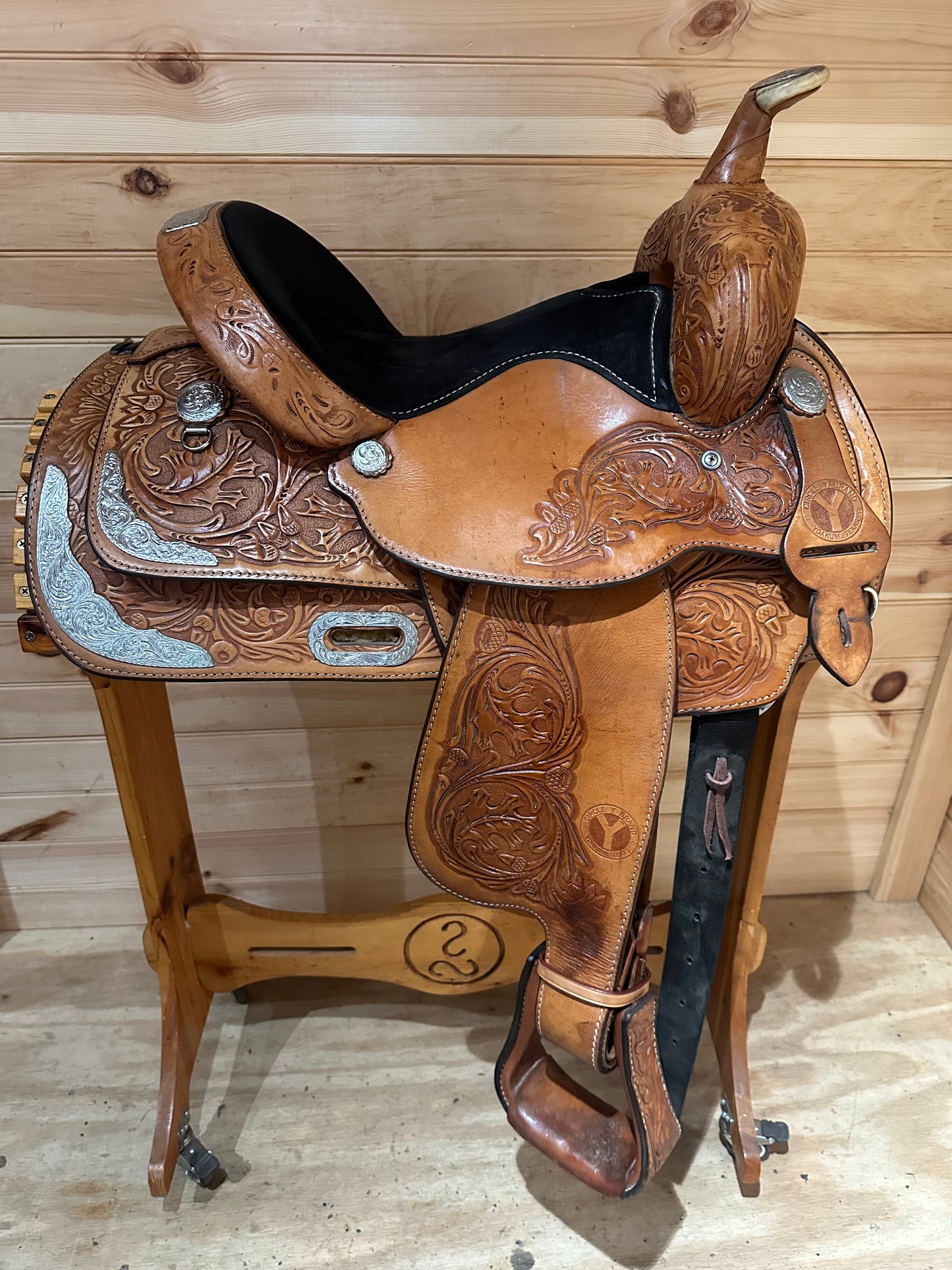 14” Circle Y Youth Western Show Saddle Model 3674