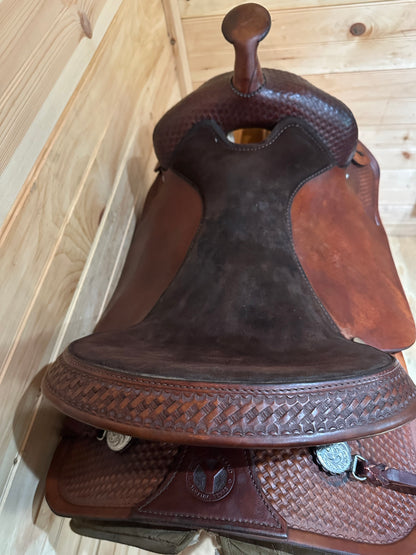 17” Circle Y Park & Trail Lightweight Western Trail Saddle Model 3581