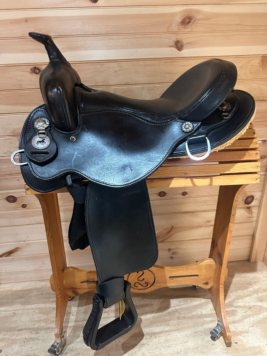 15.5” National Bridle Shop Gaited Western Trail Saddle Model 6981