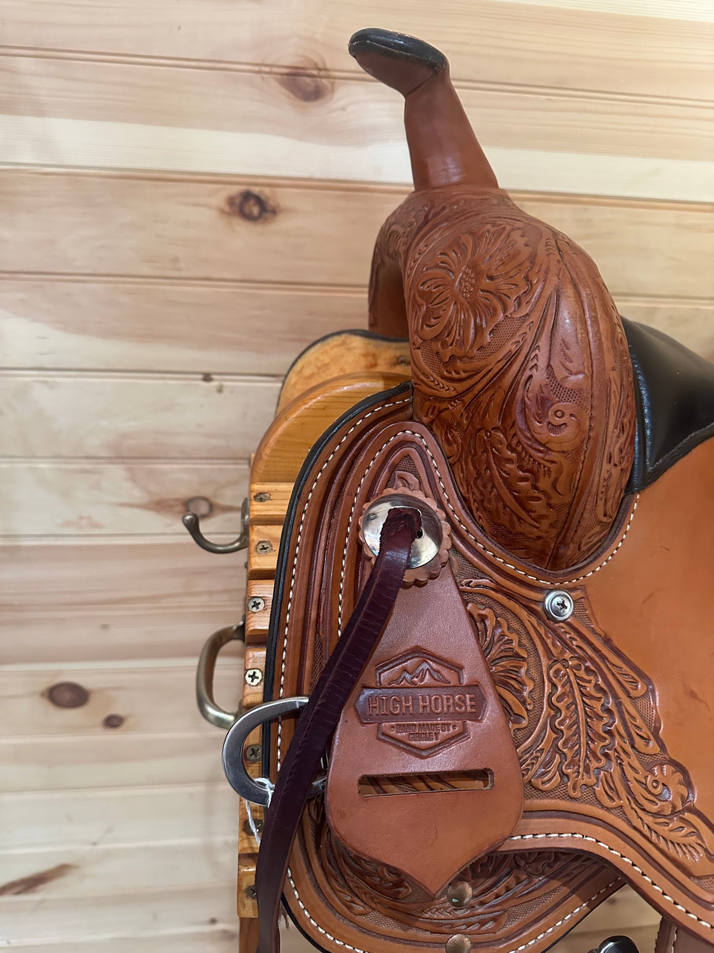 15” Circle Y High Horse Oyster Creek Trail Western Saddle Model 6808 (2024)