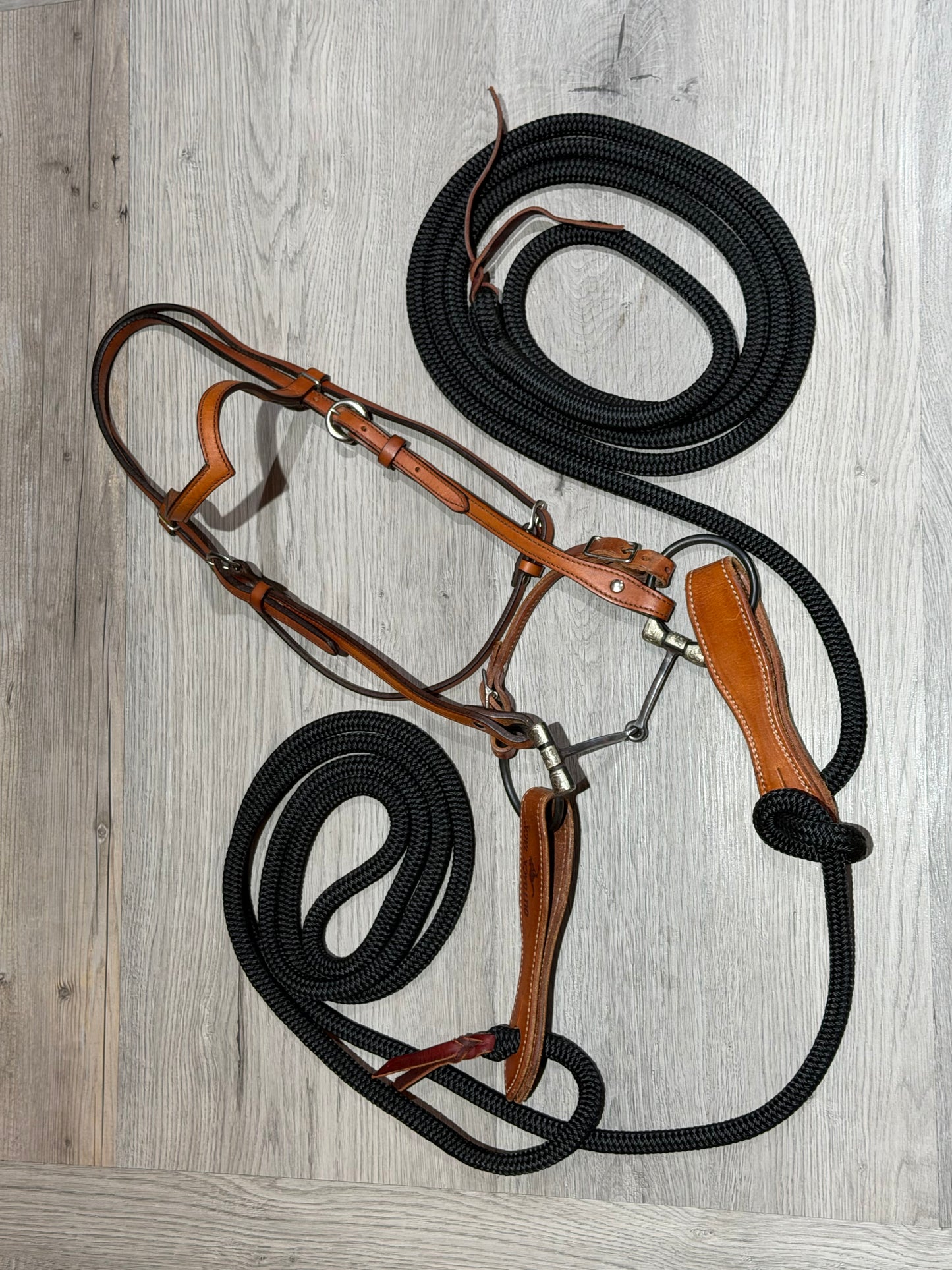 Clinton Anderson Snaffle Bit & Mecate Reins, Med. oil Tory Leather Headstall